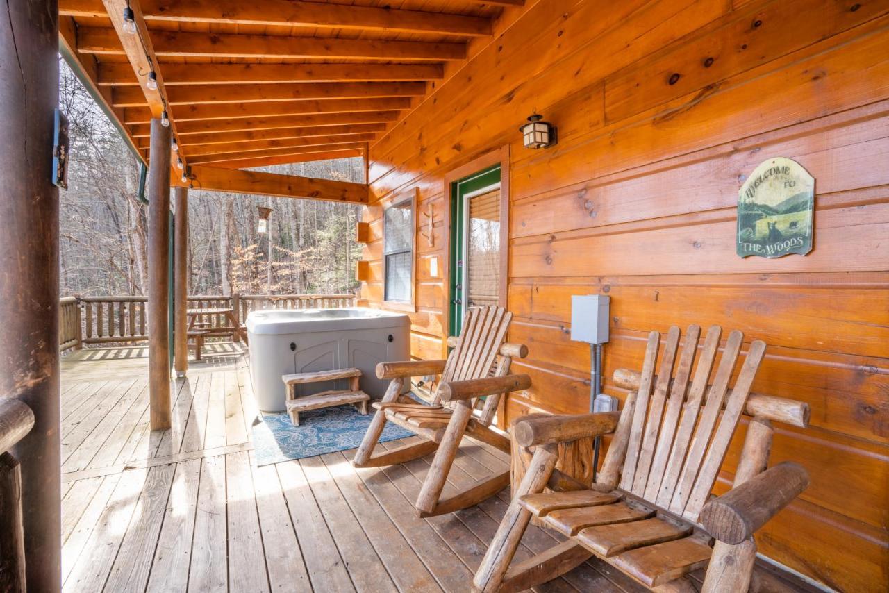 Moonshine Ridge Cabin With Hot Tub And Fire Pit Pigeon Forge Exterior foto